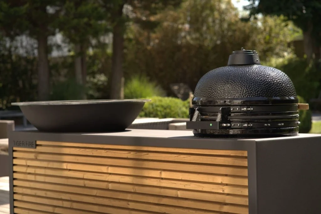 Die Kamado Grills bieten eine präzise Temperaturkontrolle, die es Ihnen ermöglicht, jedes Gericht perfekt zuzubereiten. OFFICIAL STORE | Webshop | FUERPLATTE Webshop | GRILLRING Webshop | BBQ Webshop | BBQ KAUFEN | EINEN BBQ KAUFEN | BBQ KAUFEN | GRILL BBQ KAUFEN | FUERPLATTE BBQ | GRILLRING BBQ KAUFEN | FEUERPLATTE BBQ KAUFEN | GRILLPLATTE BBQ KAUFEN