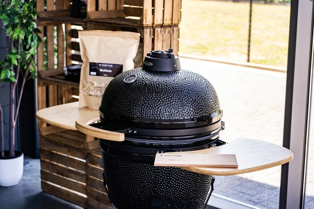 Mit den Kamado Grills können Sie die Aromen Ihrer Zutaten perfekt zur Geltung bringen, ideal für die deutsche Küche. OFFICIAL STORE | Webshop | FUERPLATTE Webshop | GRILLRING Webshop | BBQ Webshop | BBQ KAUFEN | EINEN BBQ KAUFEN | BBQ KAUFEN | GRILL BBQ KAUFEN | FUERPLATTE BBQ | GRILLRING BBQ KAUFEN | FEUERPLATTE BBQ KAUFEN | GRILLPLATTE BBQ KAUFEN